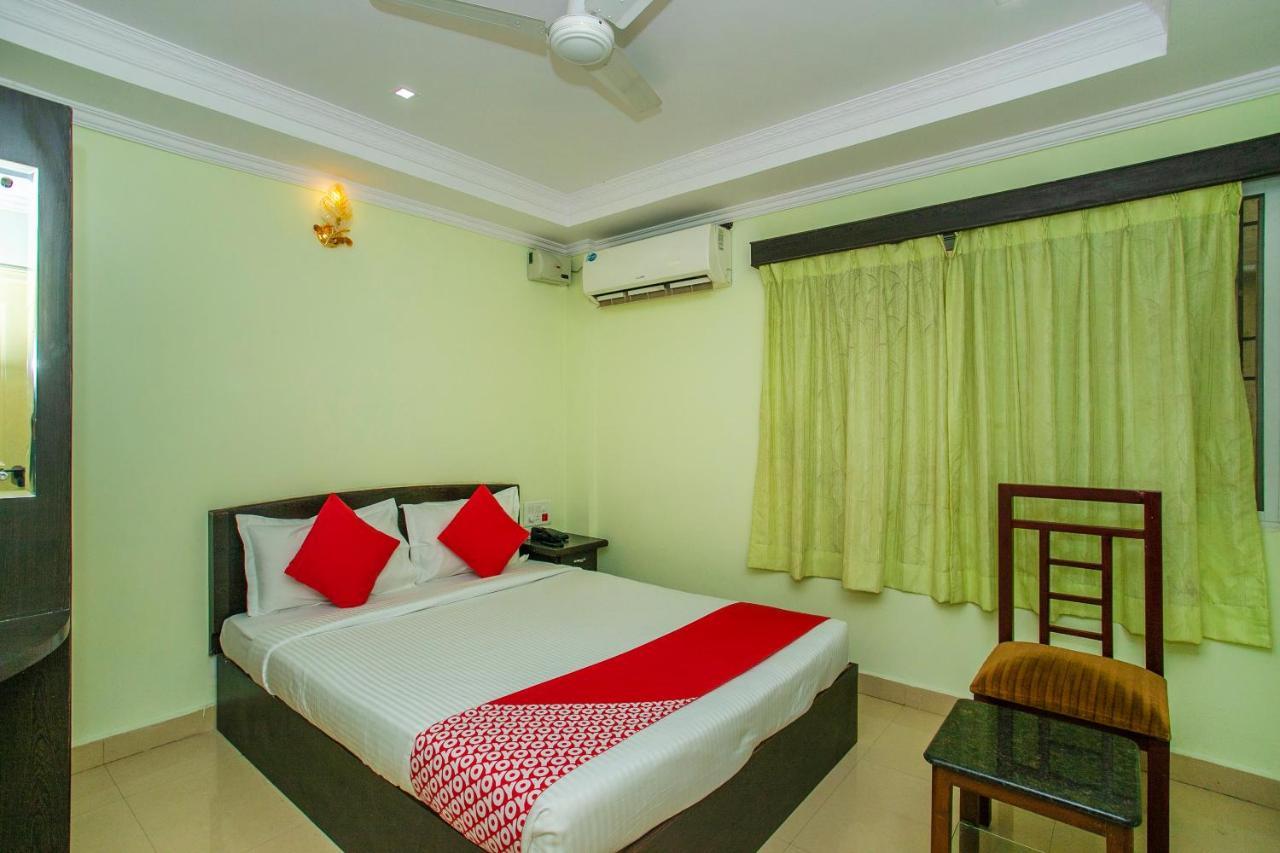 Oyo 25121 Bns Lodge Bangalore Dış mekan fotoğraf