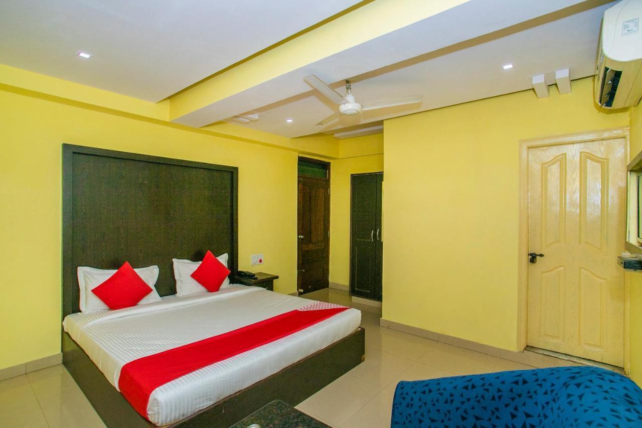 Oyo 25121 Bns Lodge Bangalore Dış mekan fotoğraf